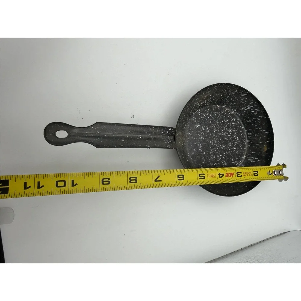 Vintage Black Speckled Enamelware Frying Pan Skillet Primitive Farmhouse Decor